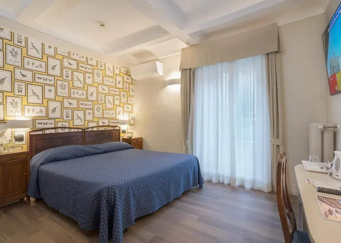 Hotel Titano
