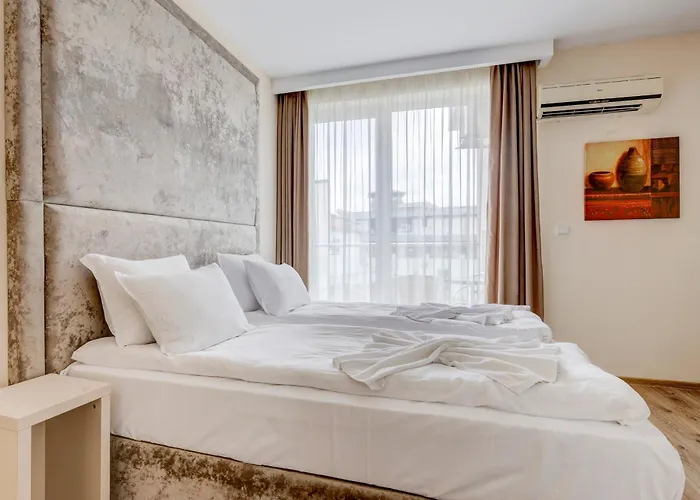 Jupiter 1 Family Hotel