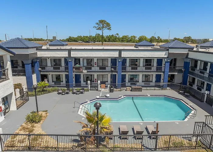 Baymont By Wyndham Orlando East Hotel Alafaya