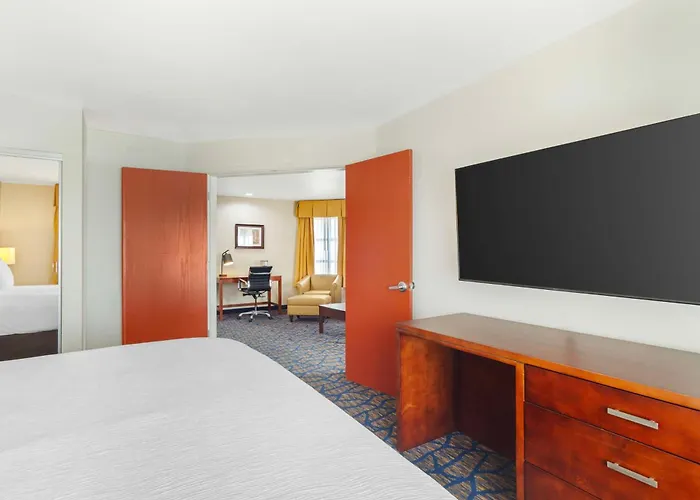 Best Western Plus Villa Del Lago Inn Patterson
