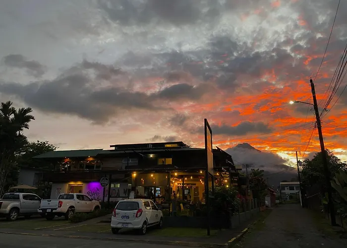 Hotel Arenal Rabfer