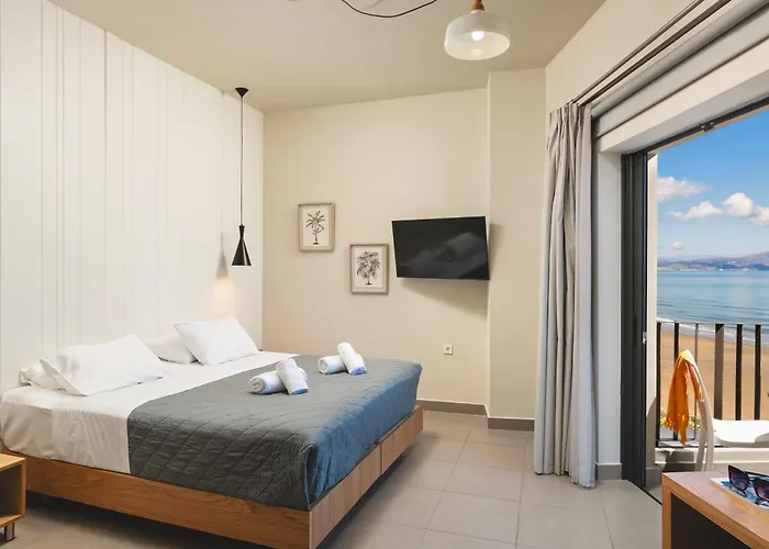 Elia Agia Marina Hotel
