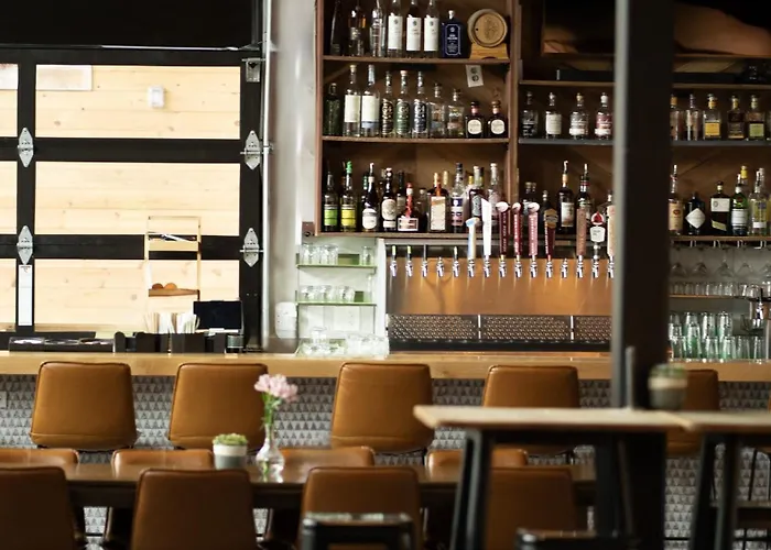 The Block Hotel & Commons