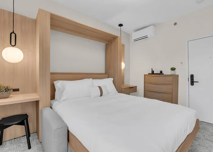 The St Laurent Guest Rooms