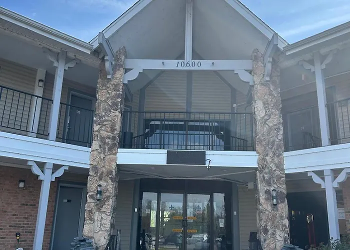 Days Inn By Wyndham Lake Saint Louis