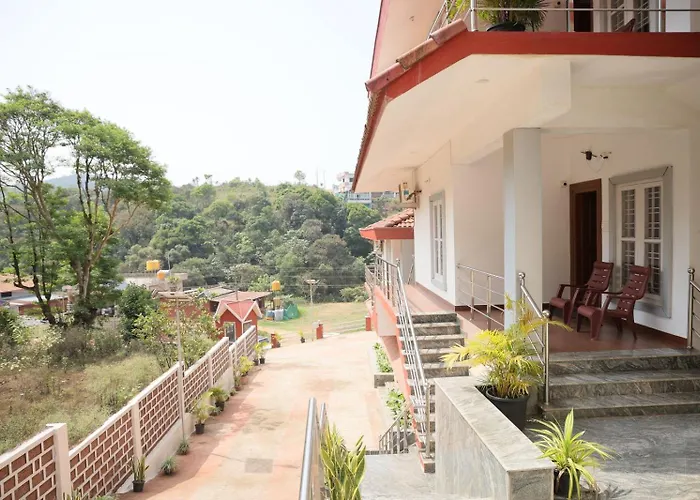Hotel Yajna Comforts