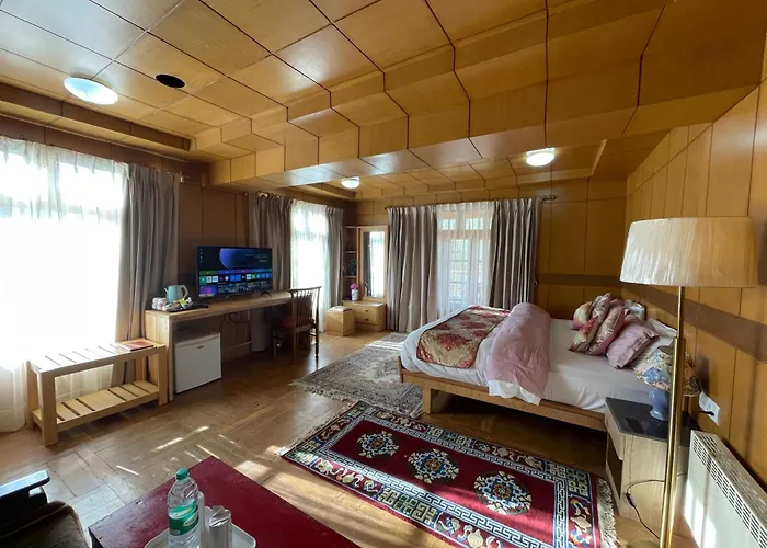 Hotel Ladakh Greens - An Organic Retreat