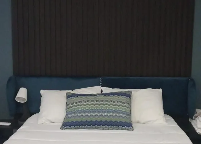 Marinha Garden Inn - Al