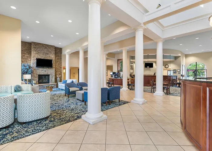 Best Western Plus Westgate Inn And Suites