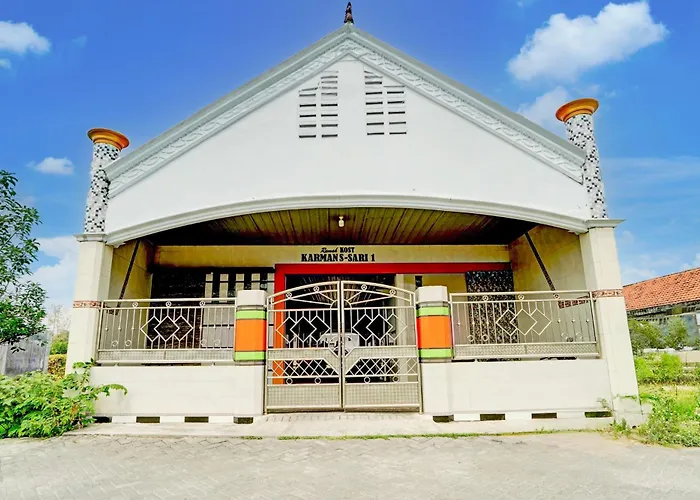 Hotel O Karman'S Sari Homestay Syariah