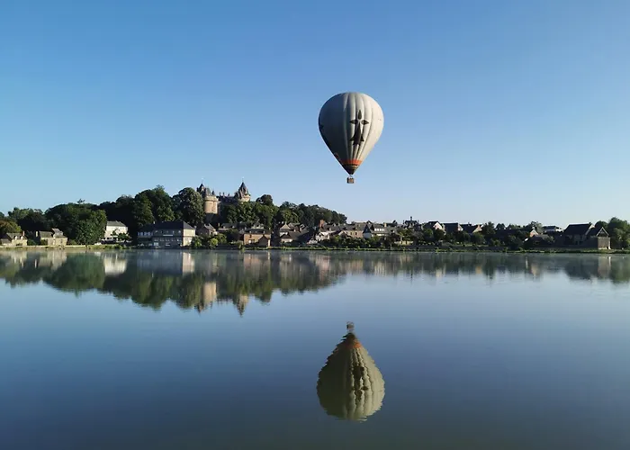 Hôtel Restaurant du Lac Combourg