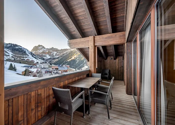 Alpenparks Hotel & Apartment Arlberg Warth Mit Pool