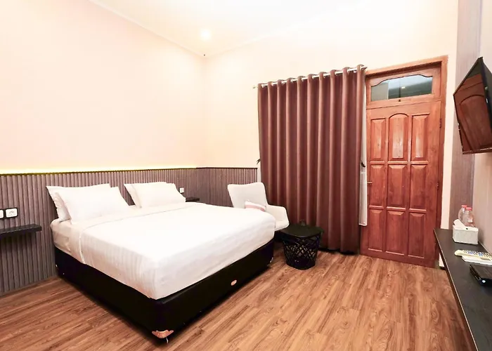 Berlian Abadi Hotel By Sinergi