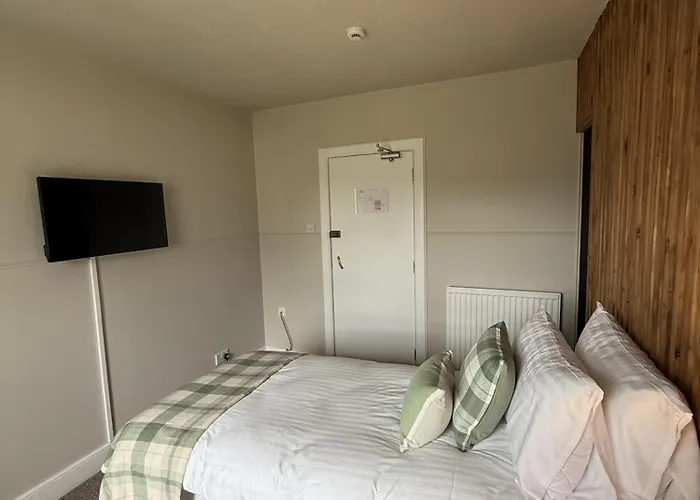 Glendevon Hotel