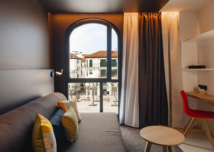 Bizipoz Hotel