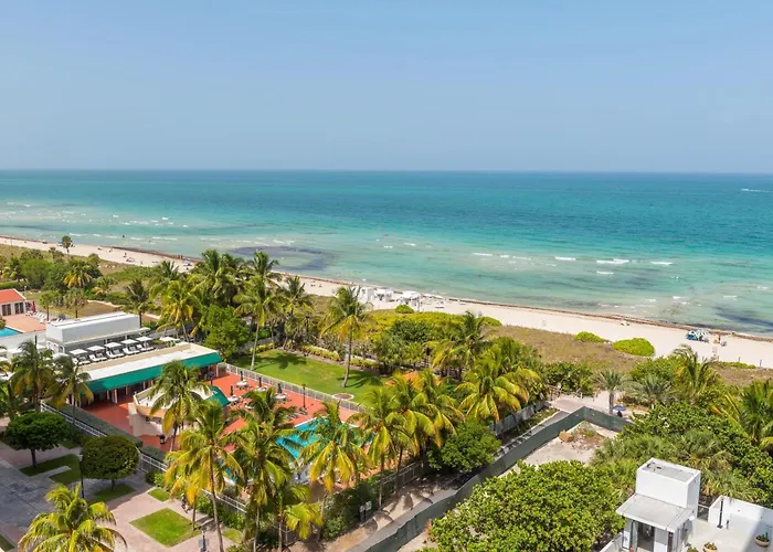 1 Hotel & Homes Private Luxury Suites