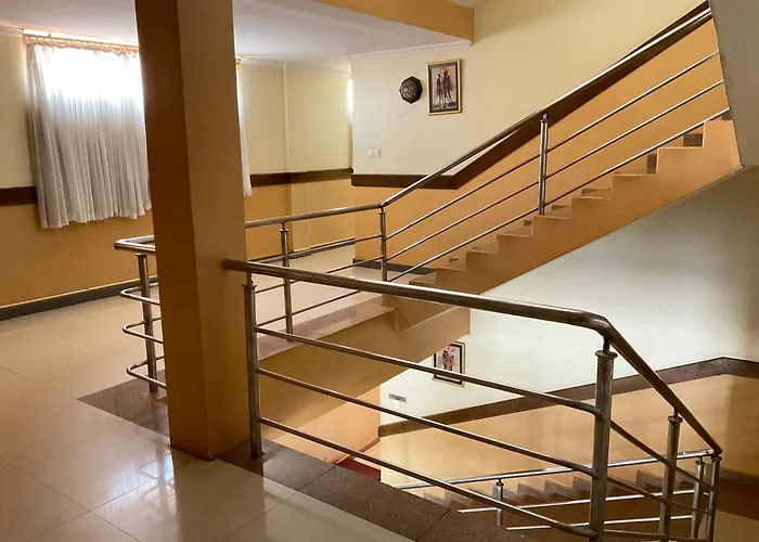 Palema Crown Hotel
