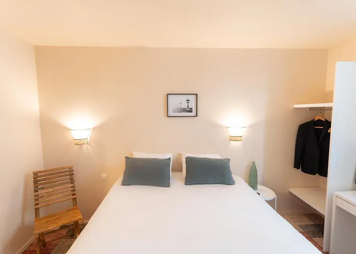 Hotel Du Theatre - Hypercentre - Climatise