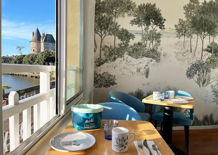 Hôtel Beau Soleil