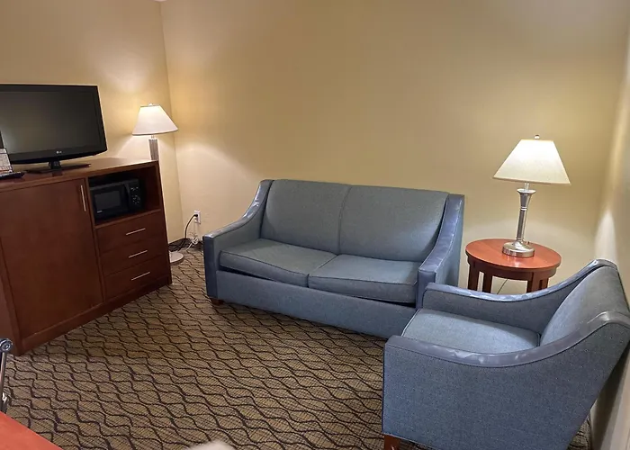 Baymont By Wyndham Mishawaka South Bend Area