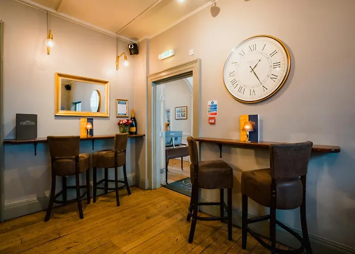 Purchases Restaurant&Accommodation