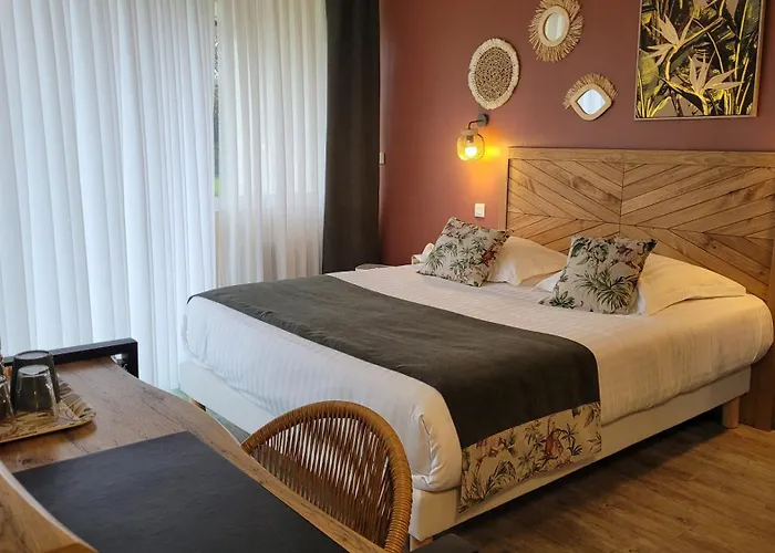 Logis Hotel La Croix du Sud