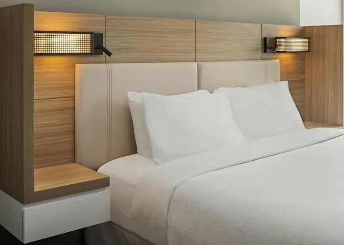 Springhill Suites By Marriott Bettendorf