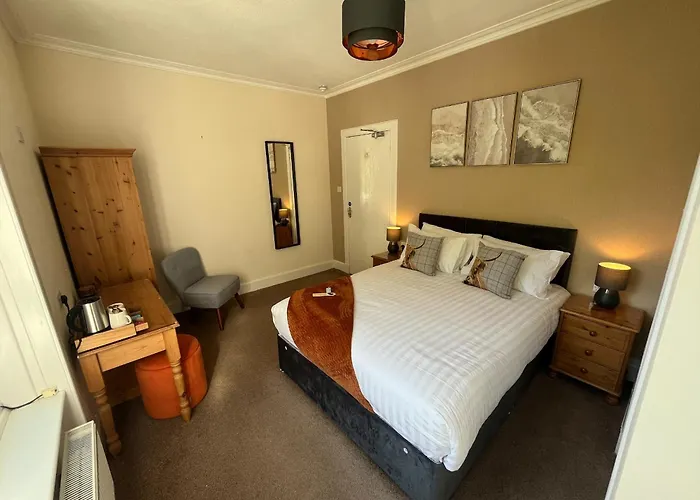 Glenroy Guest House
