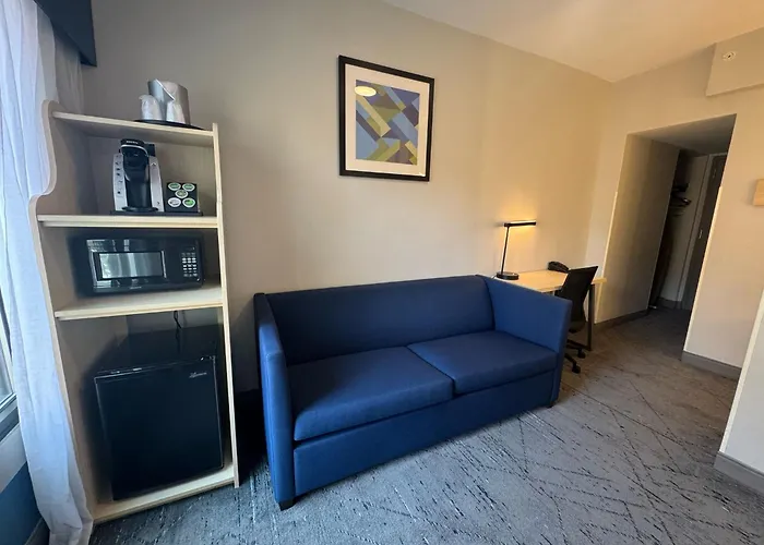 Holiday Inn Express & Suites - Atlanta Downtown By Ihg