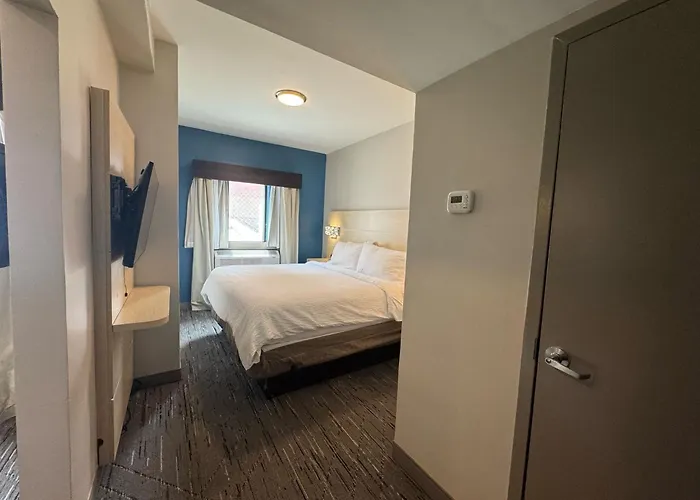 Holiday Inn Express & Suites - Atlanta Downtown By Ihg