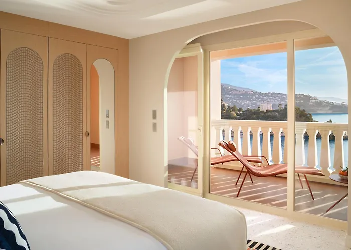 Monte-Carlo Bay Hotel & Resort