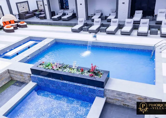 Pinorich Hotel