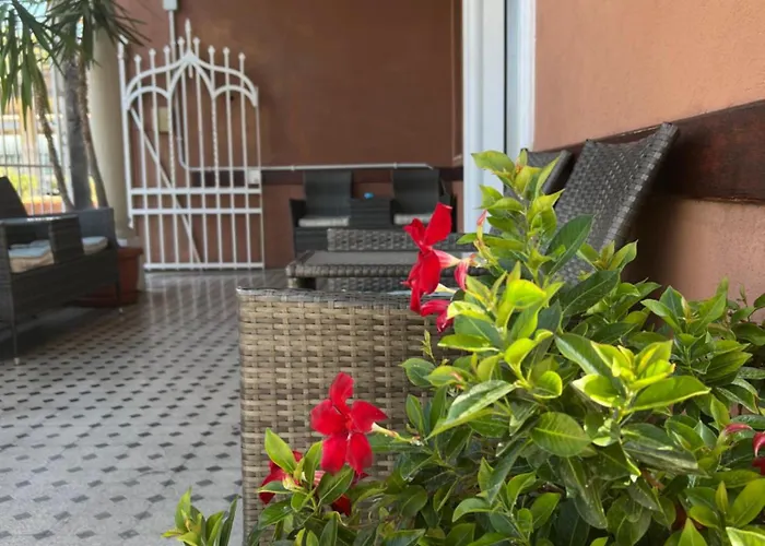 Hotel & Garden