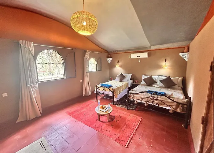 Serenity Lodge Zagora Guest House Restaurant&Desert Excursions