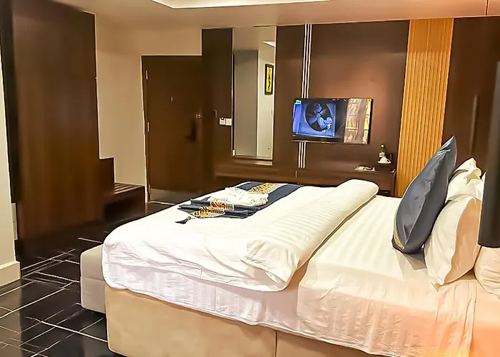 Tribu Hotels