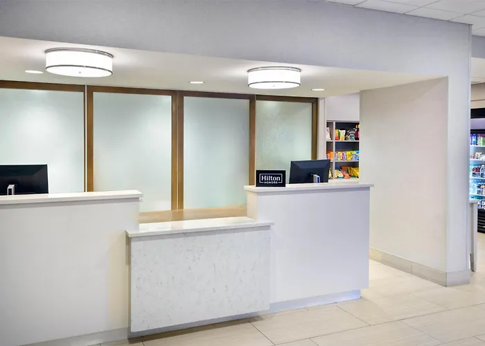 Homewood Suites By Hilton Orlando-Ucf Area