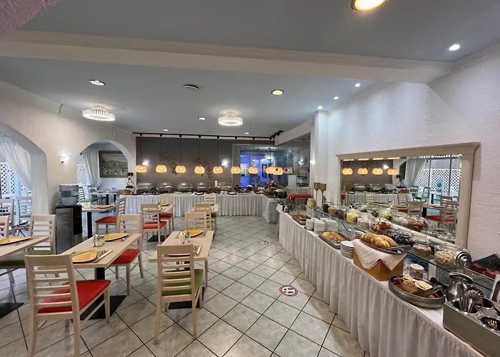 Thalia Deco City & Beach Hotel