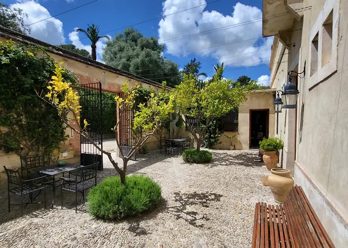 Casa Viña de Alcántara