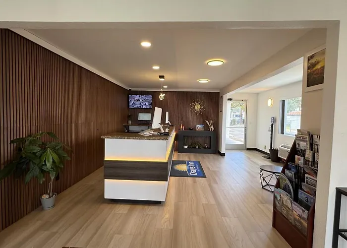 Days Inn By Wyndham Ridgecrest Near China Lake Naval Station