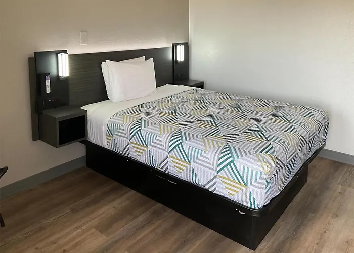 Motel 6-Odessa, Tx