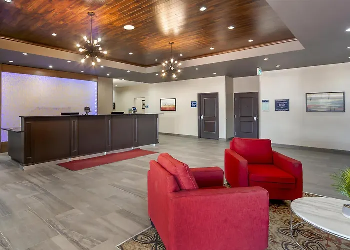 Best Western Plus Hinton Inn&Suites