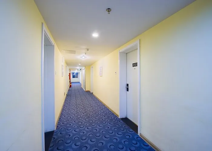 7 Days Inn Chengdu Beicheng Street Wukuaishi Metro Station