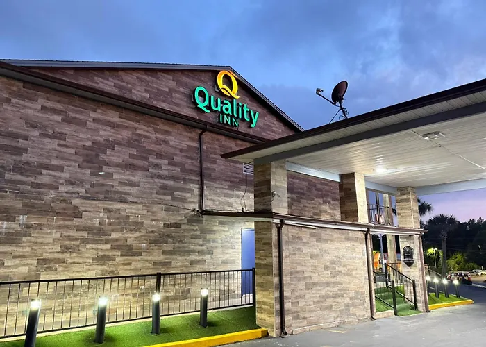 Quality Inn Crestview I-10 Eglin Afb Area
