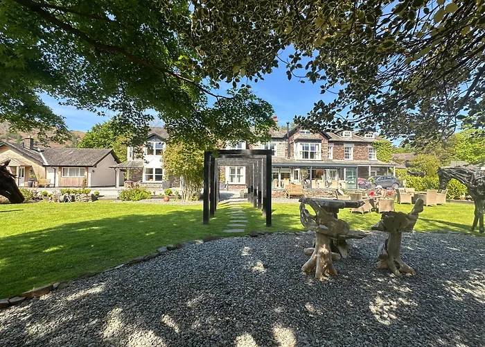 Bridge House Hotel & Silver Howe View Cottage