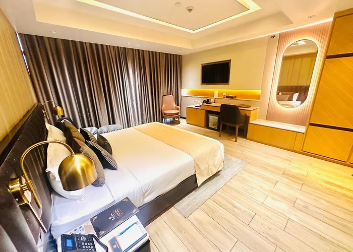 The Zabeer Dhaka