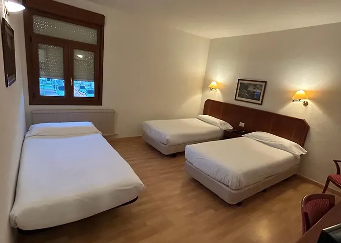 Hotel Unzaga Plaza