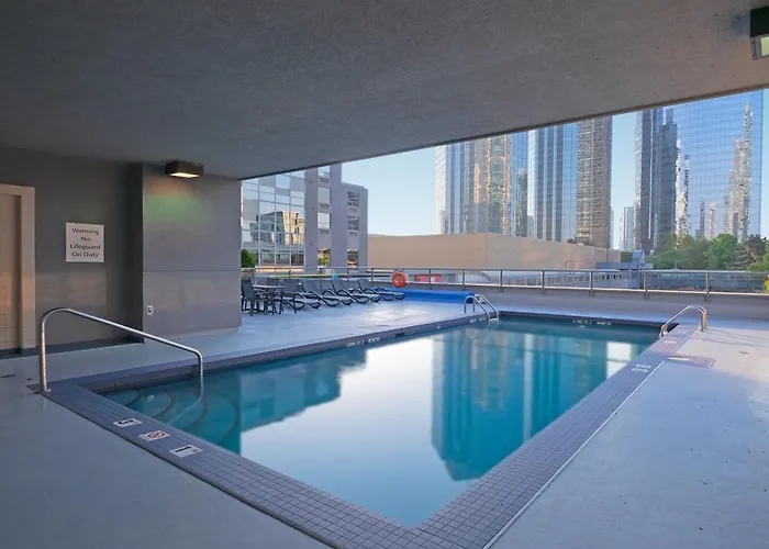 Holiday Inn Express Vancouver-Metrotown