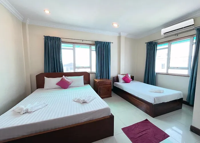Seng Hout Hotel