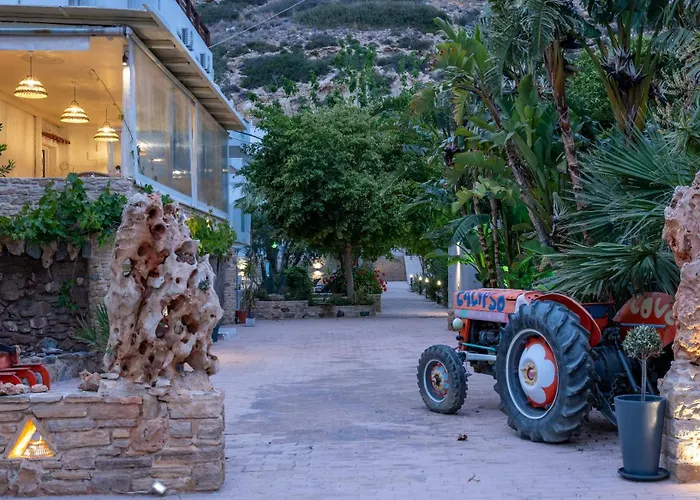 Calypso Hotel