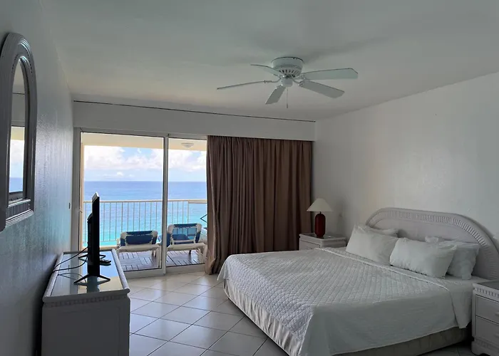 Sapphire Beach Club Resort